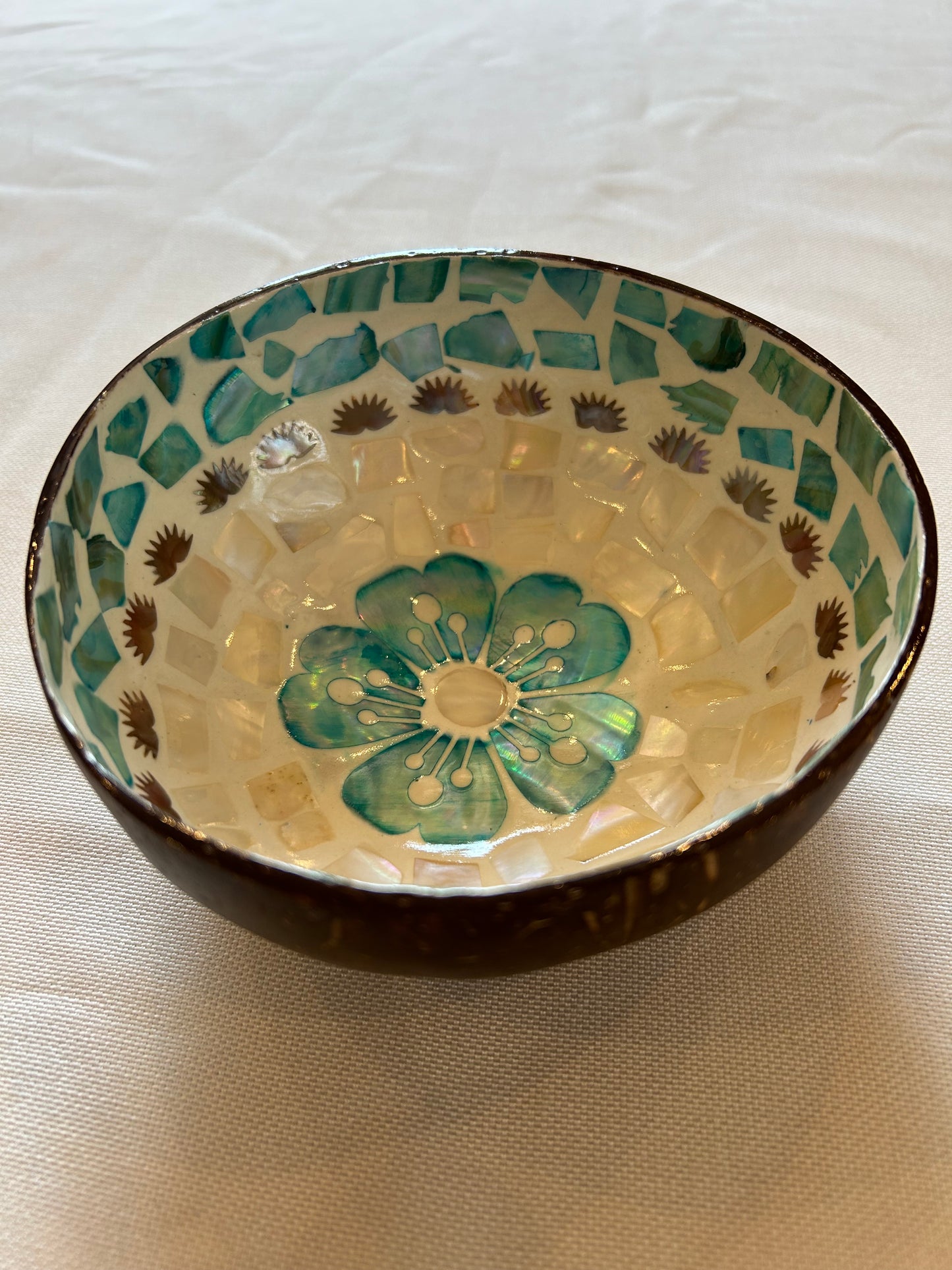 Kokosnussschale Perlmutt Blume