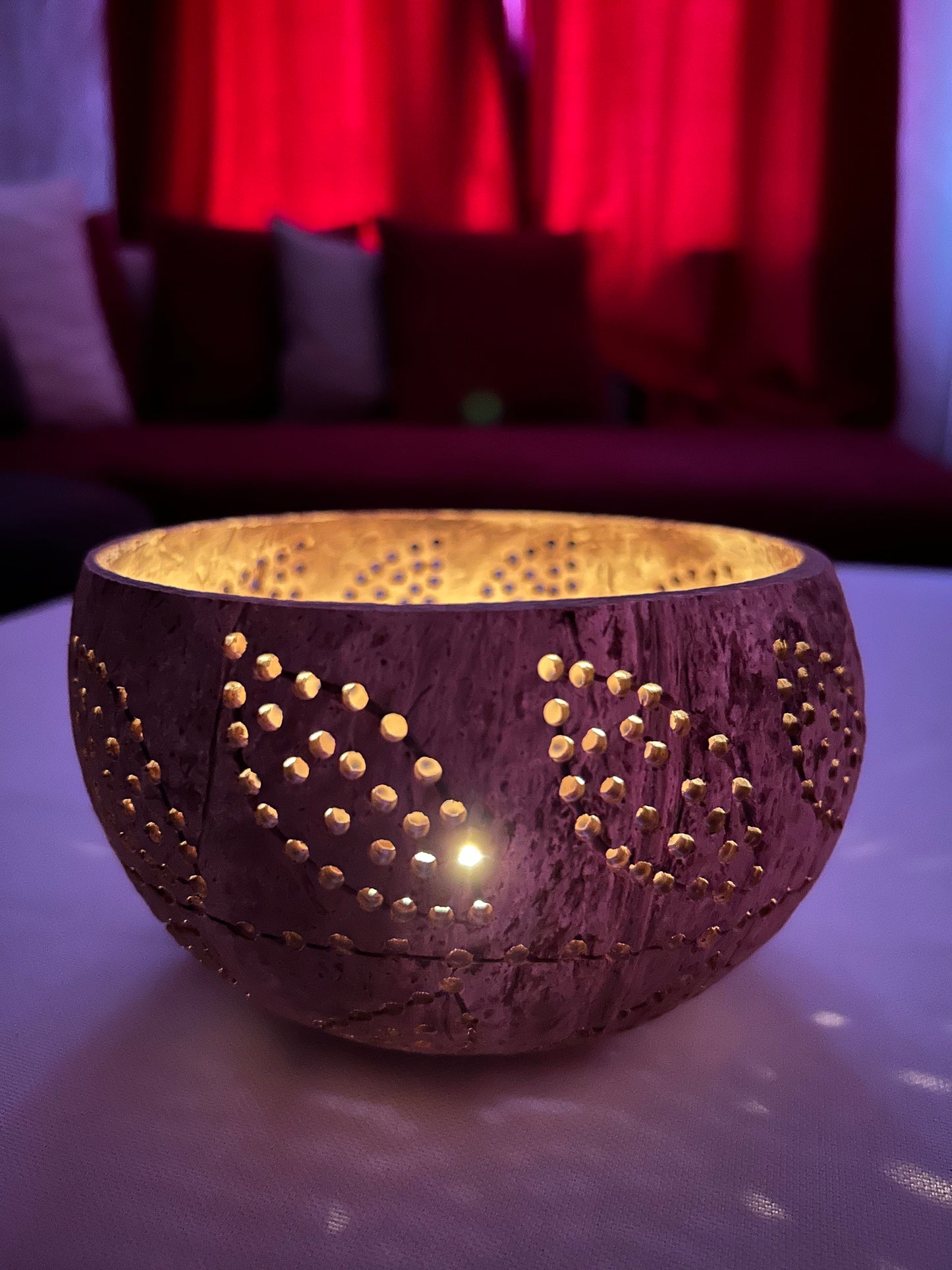 Teelichthalter aus Kokosnuss