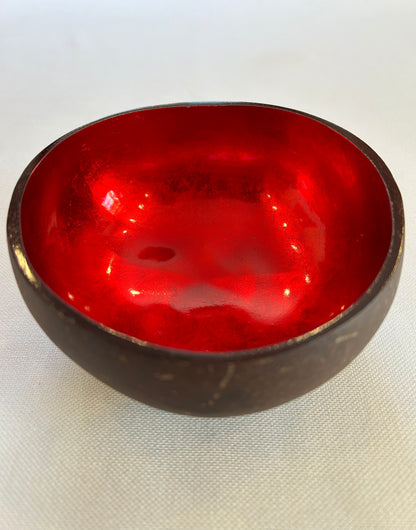 Kokosnussschale rot