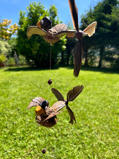 Windspiel Vogel mit Haus