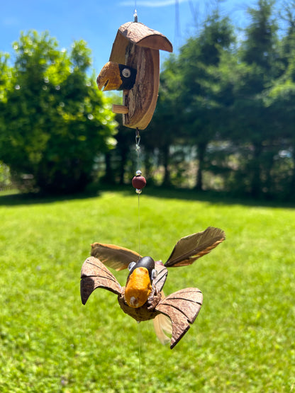 Windspiel Vogel mit Haus